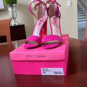 Women High heel sandals Betsy Johnson